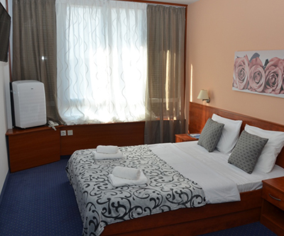 Liberty Hotel, Pag: aktivne pocitnice s polpenzionom