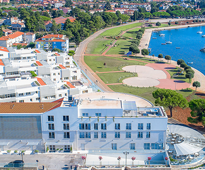 Garden Palace Resort 4*, Umag: apartmaji ob morju