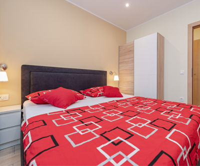 Apartmaji Bračić 3*, Sukošan: poletni oddih