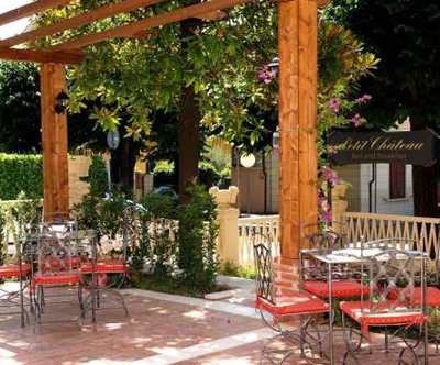 Penzion Petit Chateau, Montecatini Terme, Toskana