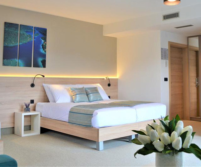 16 Lakes Hotel 4*: čarobni oddih z zajtrkom