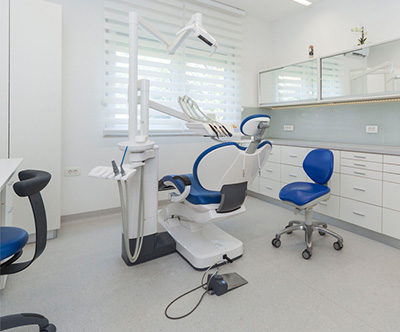 Rotim Medical Center: vgradnja zobnega implantata