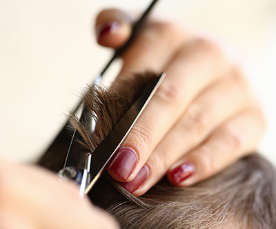 Frizerski salon Weis: moško striženje
