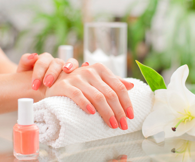 Center Spa Organic: manikira s permanentnim lakiranjem 
