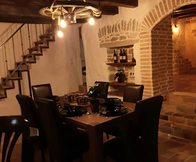 Villa Kotli Stone House: oddih za 7 oseb