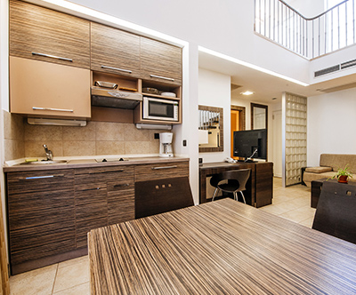 Zaton Holiday Resort: apartma 4*, prvomajski oddih