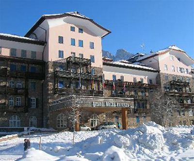 Nepozabno smucanje v Italiji za do 4 osebe Nepozabno smucanje v Italiji za do 4 osebe