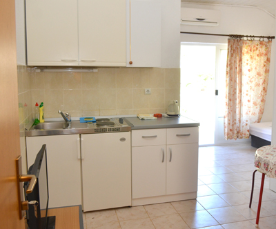 Apartmaji Radmila, Makarska riviera: 4x nočitev