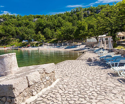Paviljoni Kačjak, Dramalj: poletne počitnice