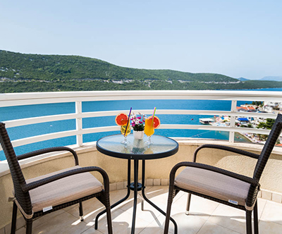 Hotel Agava 3*, Neum: poletni oddih s polpenzionom