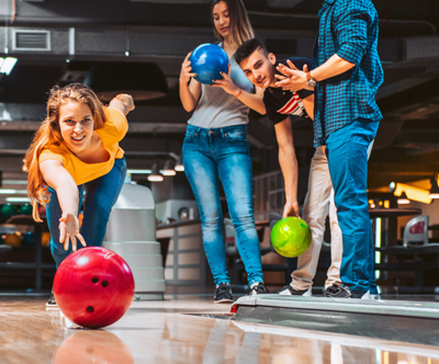 Bowling klub 300: 1 ura blowlinga za do 6 oseb