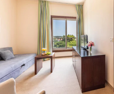 La Luna Hotel 4*, Pag: luksuzni oddih s polpenzionom