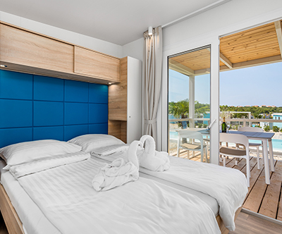 Kamp Omišalj 5*, Krk: družinski oddih v mobilni hišici Kamp Omišalj 5*, Krk: družinski oddih v mobilni hišici