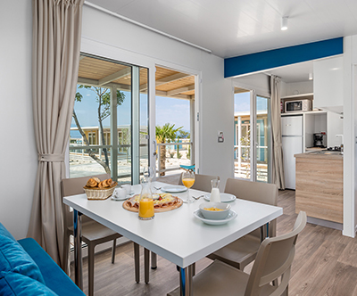 Kamp Omišalj 5*, Krk: družinski oddih v mobilni hišici Kamp Omišalj 5*, Krk: družinski oddih v mobilni hišici