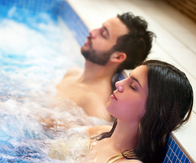 2,5-urno razvajanje v KK Wellness & Spa za 2 osebi