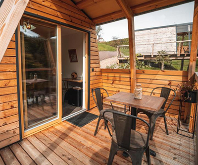 Nesting resort Posestvo SONČNI RAJ, Vodole: valentinovo Nesting resort Posestvo SONČNI RAJ, Vodole: valentinovo