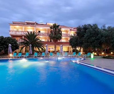 Apartmaji Resort Trcol 4*, Novalja: apartmaji