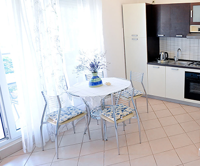 Apartmaji Juric, Kali, Ugljan: oddih v apartmaju