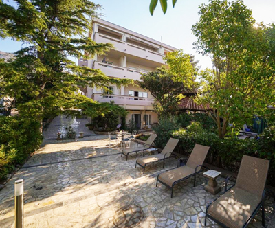 Villa Vicko 4*, Paklenica, 2x nočitev z zajtrkom