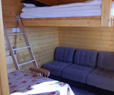 Kmetija Okršlan, Glamping hiška: družinski oddih