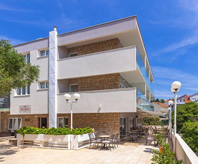 Aparthotel Pharia 3*, Hvar: mega počitnice