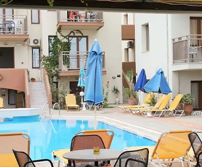 Alexandros hotel** na otoku Kreta v Grčiji