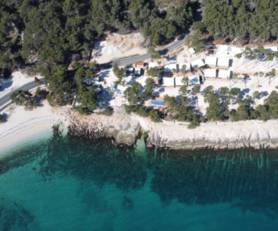 Botique kamp Bunja, Brač: mobilne hiške za 6 oseb