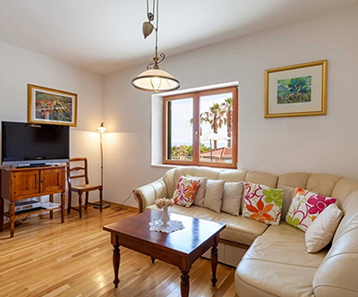 Villa Vjeka 4*, Sumartin, Brač: vila z bazenom