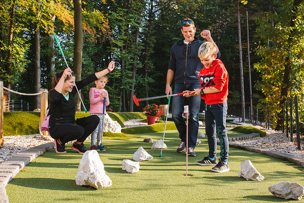 Adventure mini golf Panorama - Radovljica