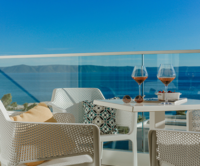 Romana Beach Resort 4*, Makarska: luksuzni apartmaji