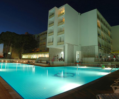 Hotel Adria 3*, Biograd na Moru: all inclusive oddih