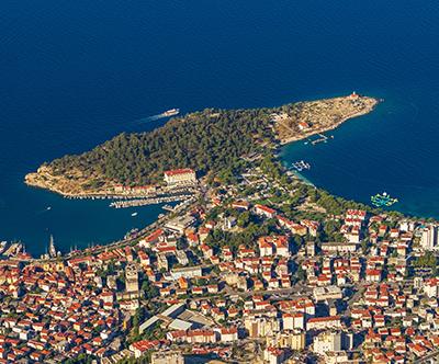Hotel Milenij 4*, Makarska: hotel na plaži