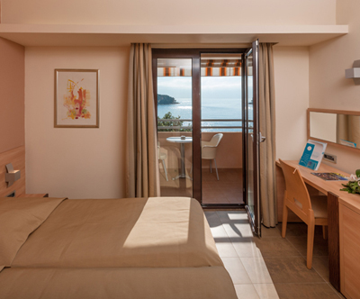 Resort Petalon 4*, Vrsar: oddih na morju