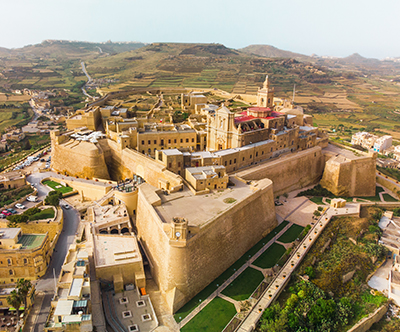 Potovanje z letalom na Malto: Valleta, Mdina, Gozo