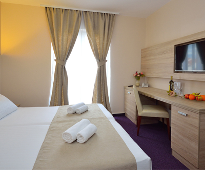 Stella Maris Hotel & Suites 3*, Vodice: morski oddih