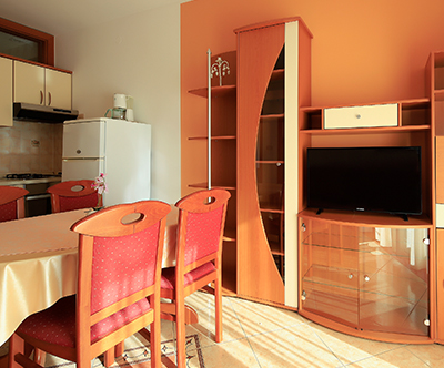 Apartmaji Resort Trcol 4*, Novalja: apartmaji