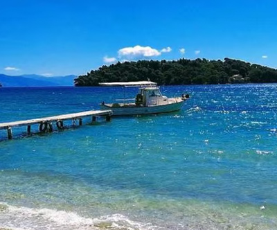 Hotel Delfini 2* na otoku Lefkas v Grčiji