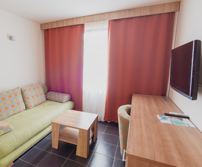 Turisticna vas Zelena Punta, apartmaji, Ugljan