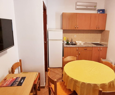 Apartmaji Villa Oaza, Vodice: morski oddih