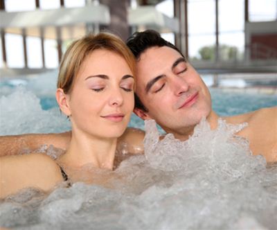 Mega silvestrski paket v Hotelu, gostilni Triglav 3*