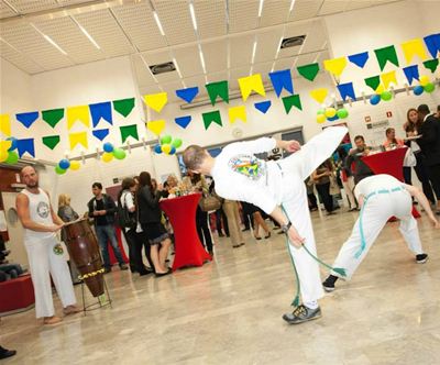 Capoeira mesecna vadba