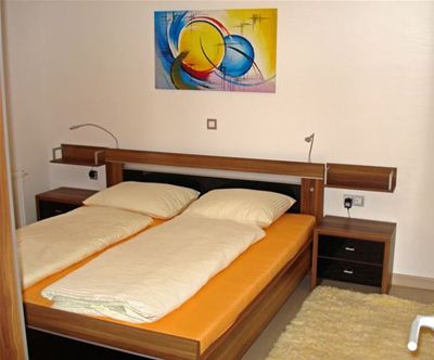 3-dnevni najem apartmaja za do 6 oseb v Kranjski Gori.