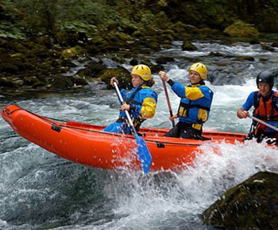 Avantura v adrenalinskem parku, na raftingu, v kanuju