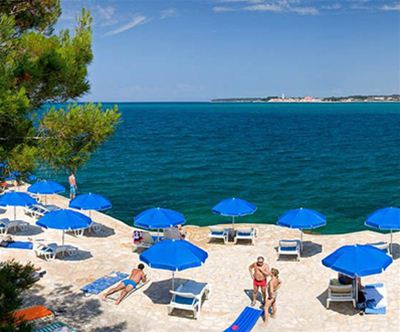 Oddih v apartmajih Lanterna** Porec