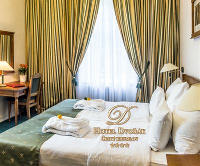 Idilicni hotel Dvorák 4* na Ceškem za 2 osebi