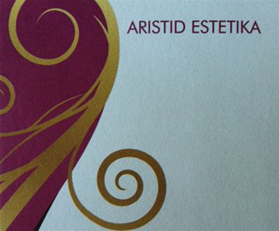 Povecanje volumna ustnic s hialuronskim polnilom