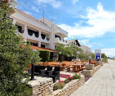 Pocitnice v Dalmaciji, v Hotelu Plava Laguna!