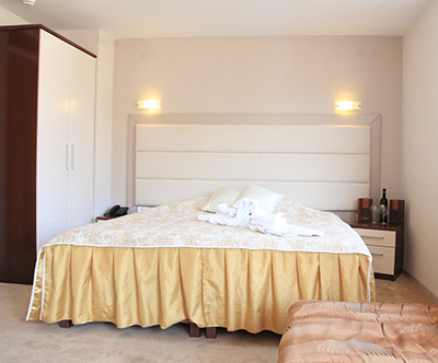 Hotel Lebed