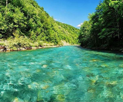 Rafting na reki Tari