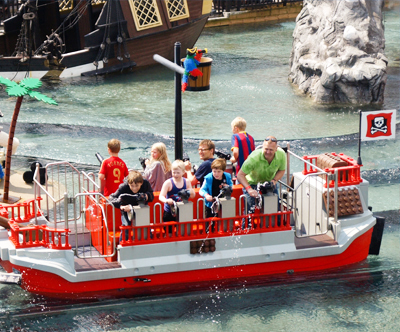 2-dnevni izlet v pravljicni Legoland z goHolidays!